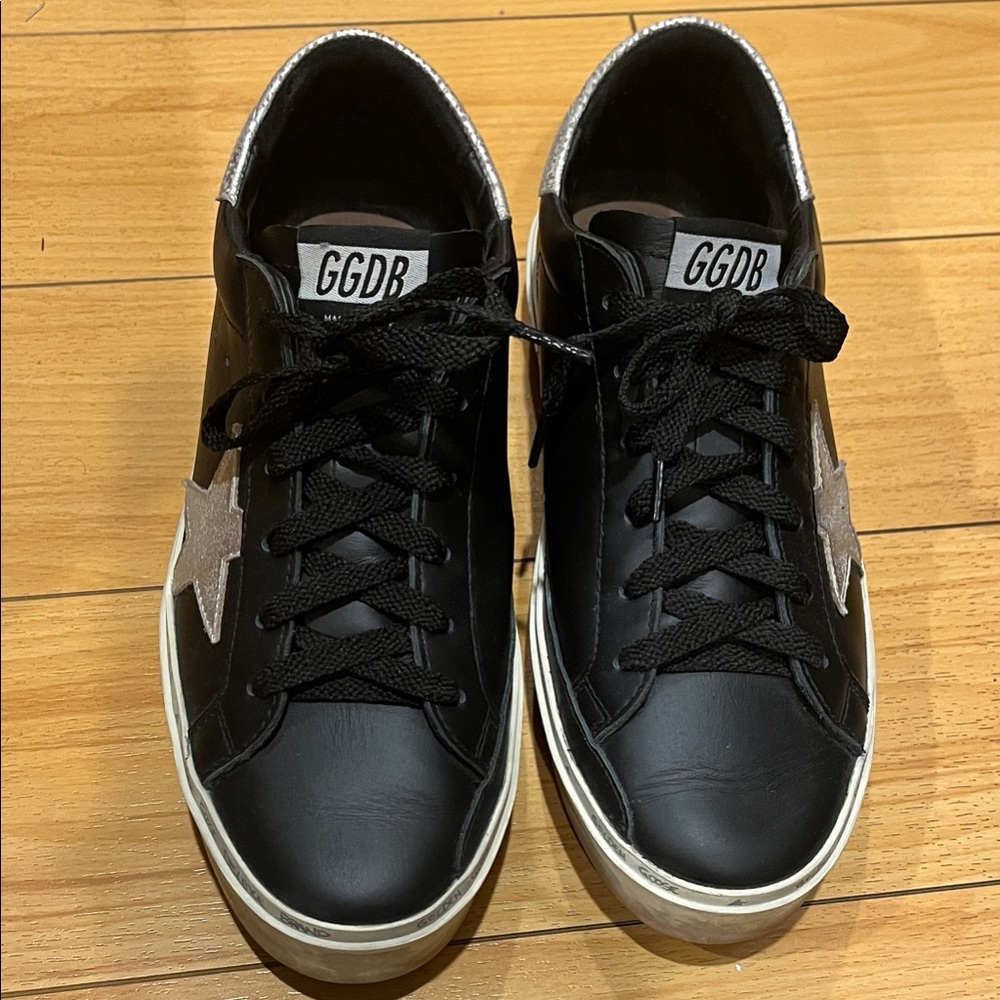 Golden Goose Black Leather Low-Top Sneakers with Silver Star